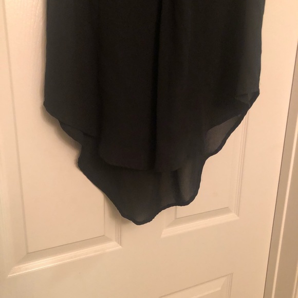 Sleeveless black, high low top. - Picture 3 of 3